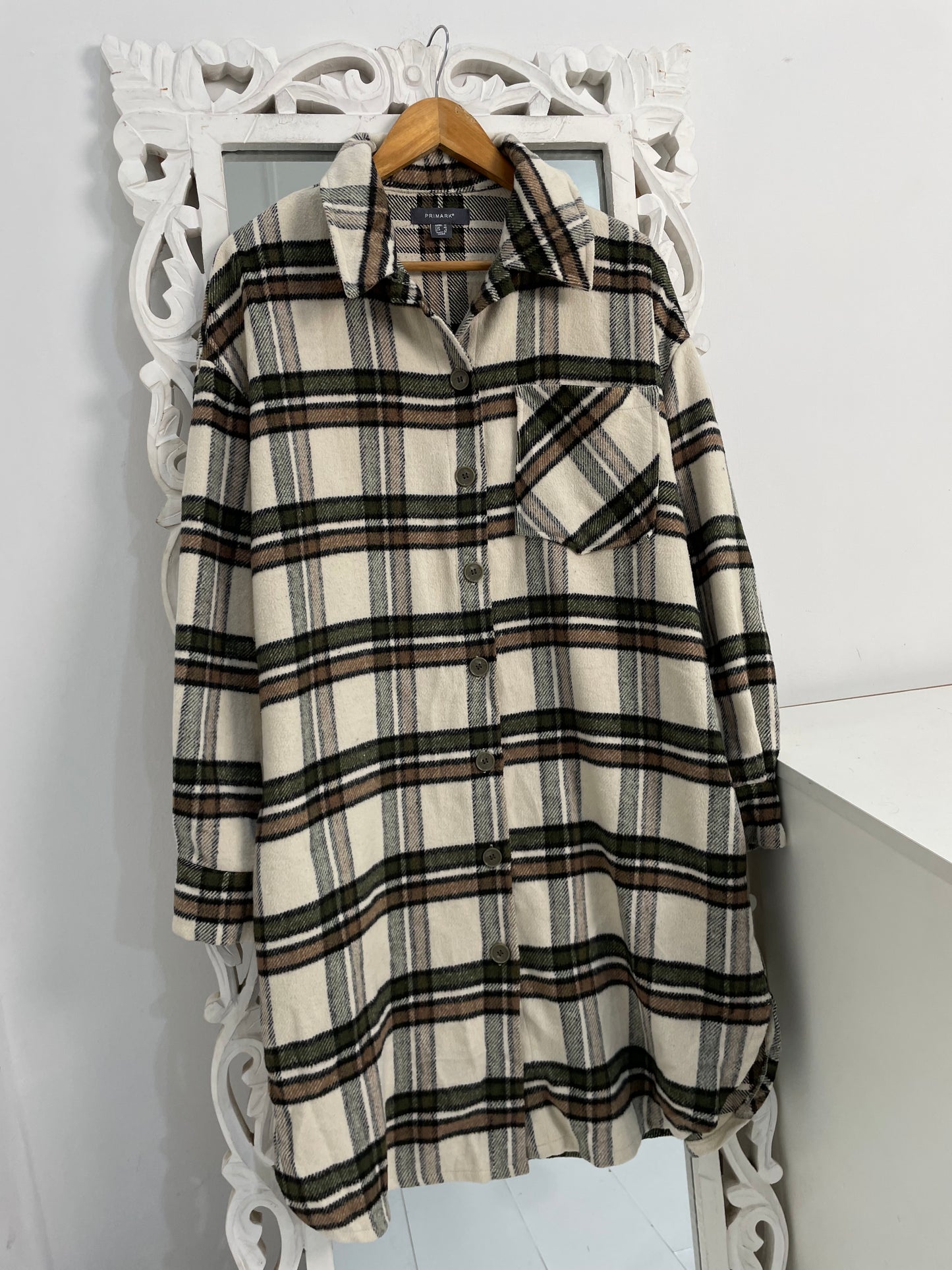 Primark Super Thick Shacket-Chest 46