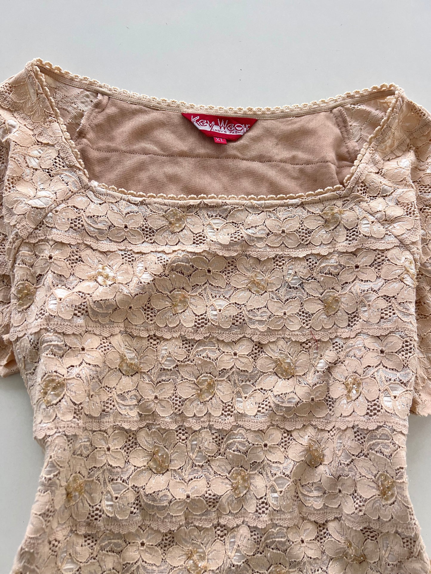 Kev Wear Lace Vintage Top-Bust 36 to 38