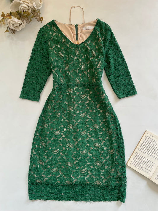 Rosebud Lace Dress-Bust 32