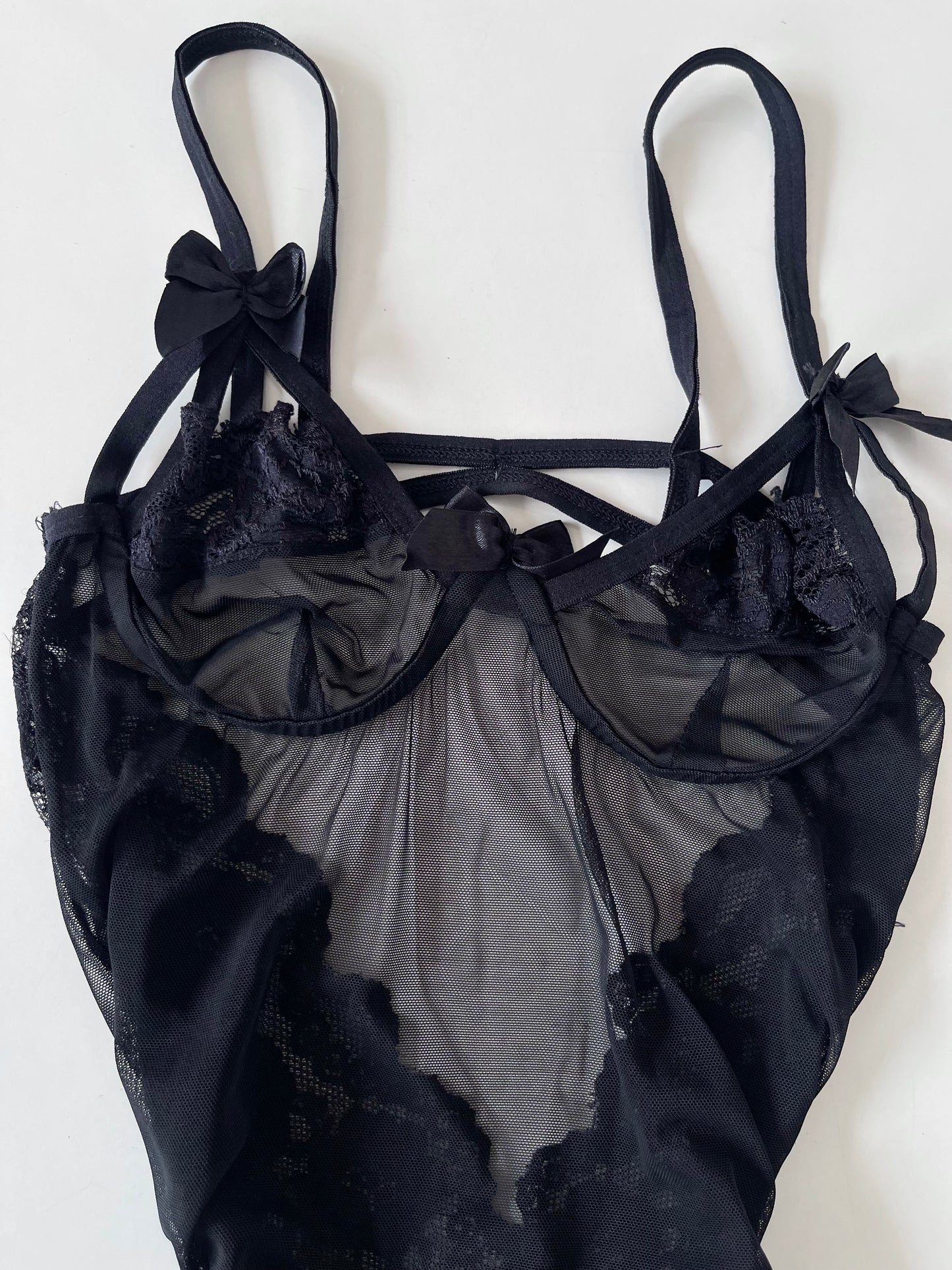 Sheer Backless Lacy Loungewear-Bust 30 to 32