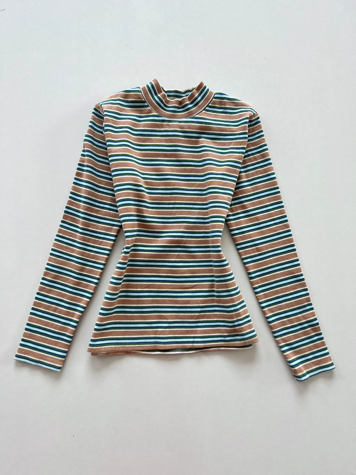 Who.A.U California Pre Winter Top-Bust 38