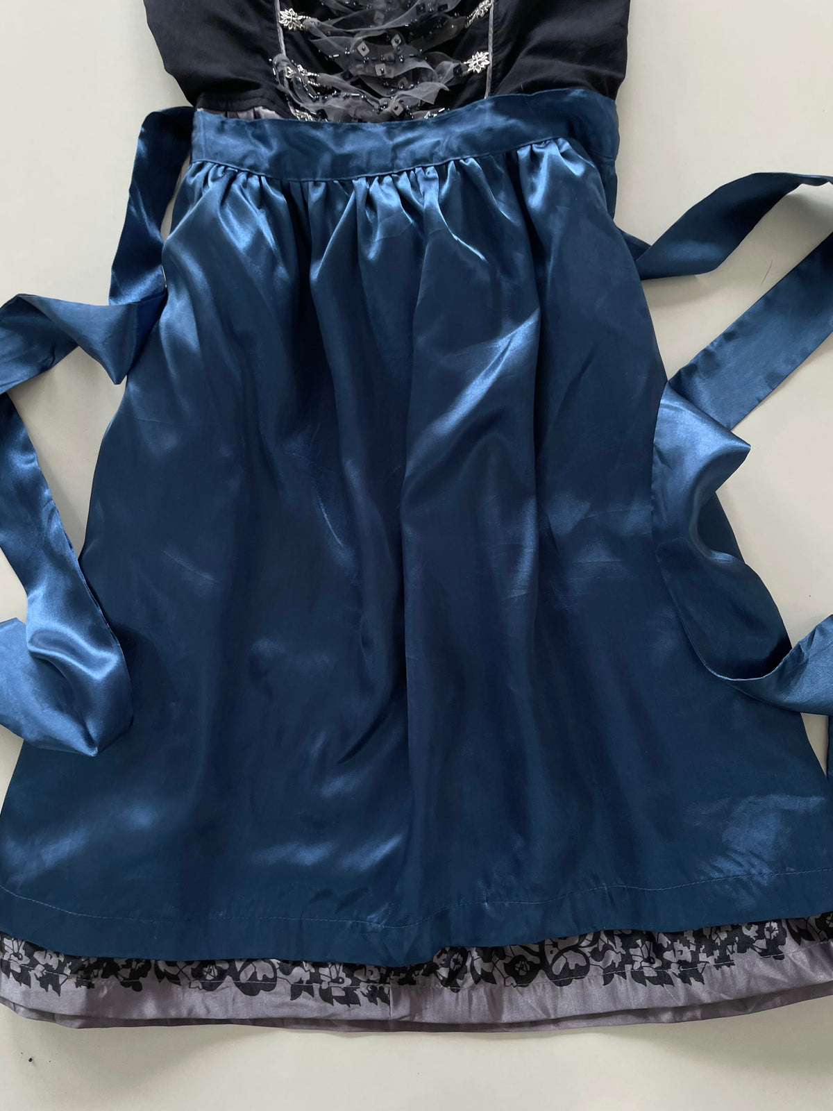 Bavarian Vintage Dress-Bust 48
