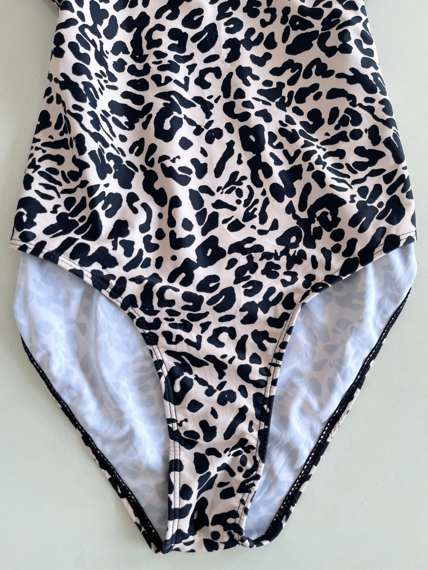 Monokini-Bust 36 to 38