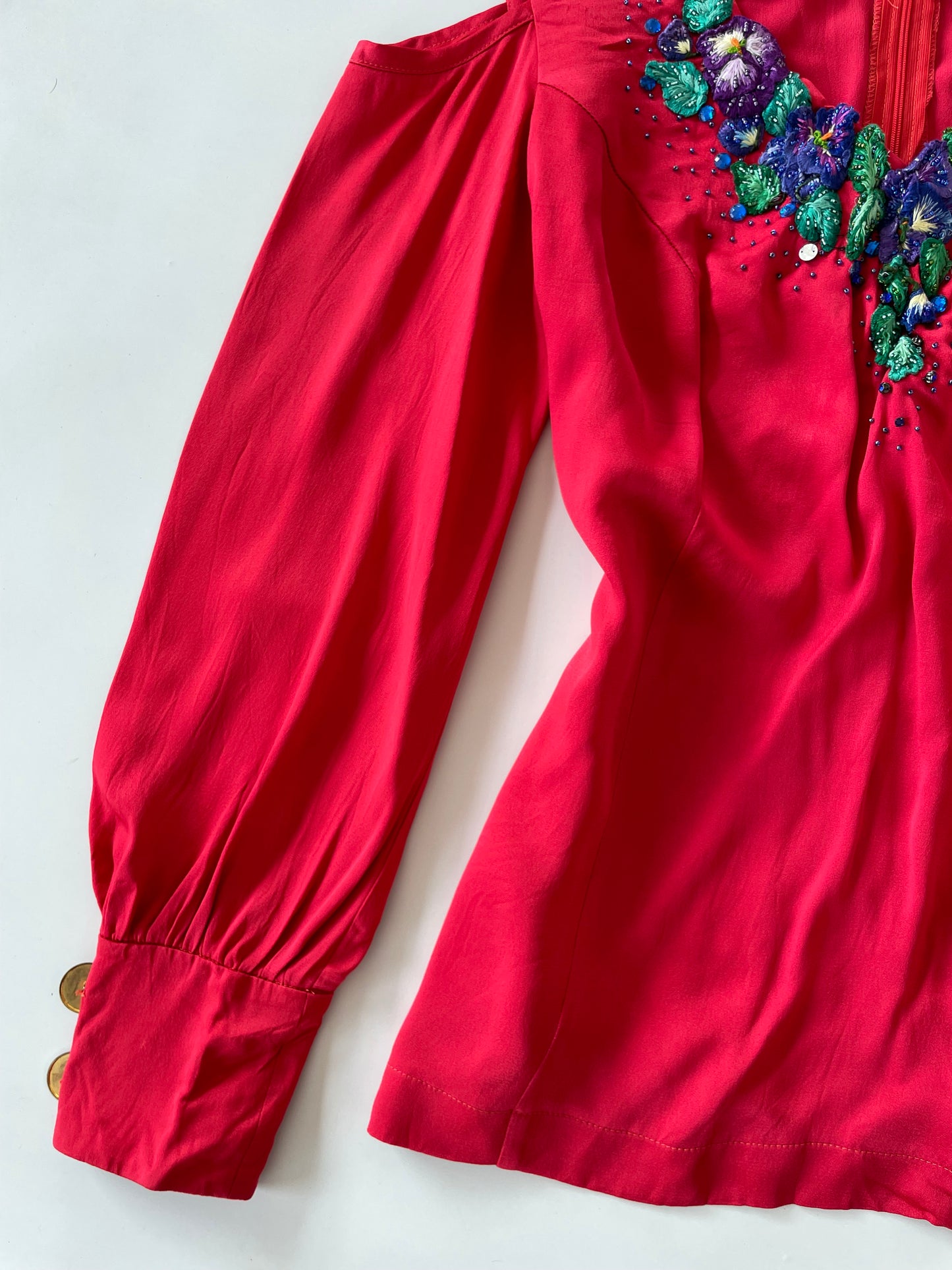 Vintage Embroidered Top-Bust 42