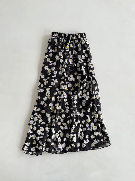 Daisies Ruffle Skirt-Waist 28 to 34
