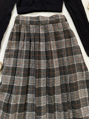 Vintage Warm Tweed Skirt-Waist 24 to 26