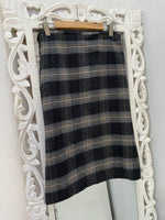 Load image into Gallery viewer, Vintage Warm Wool Skirt-Waist 30