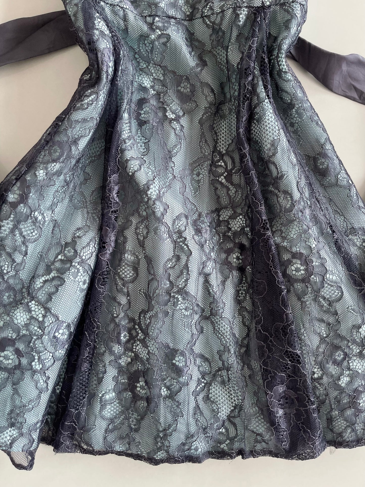 Vera Mont Lacy Vintage Dress-Bust 34