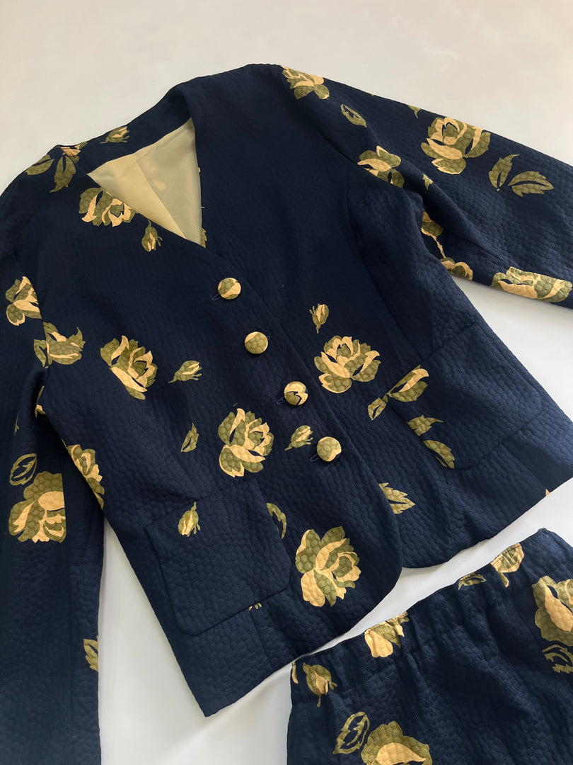 Blazer & Skirt Set-Bust 44 Waist 38