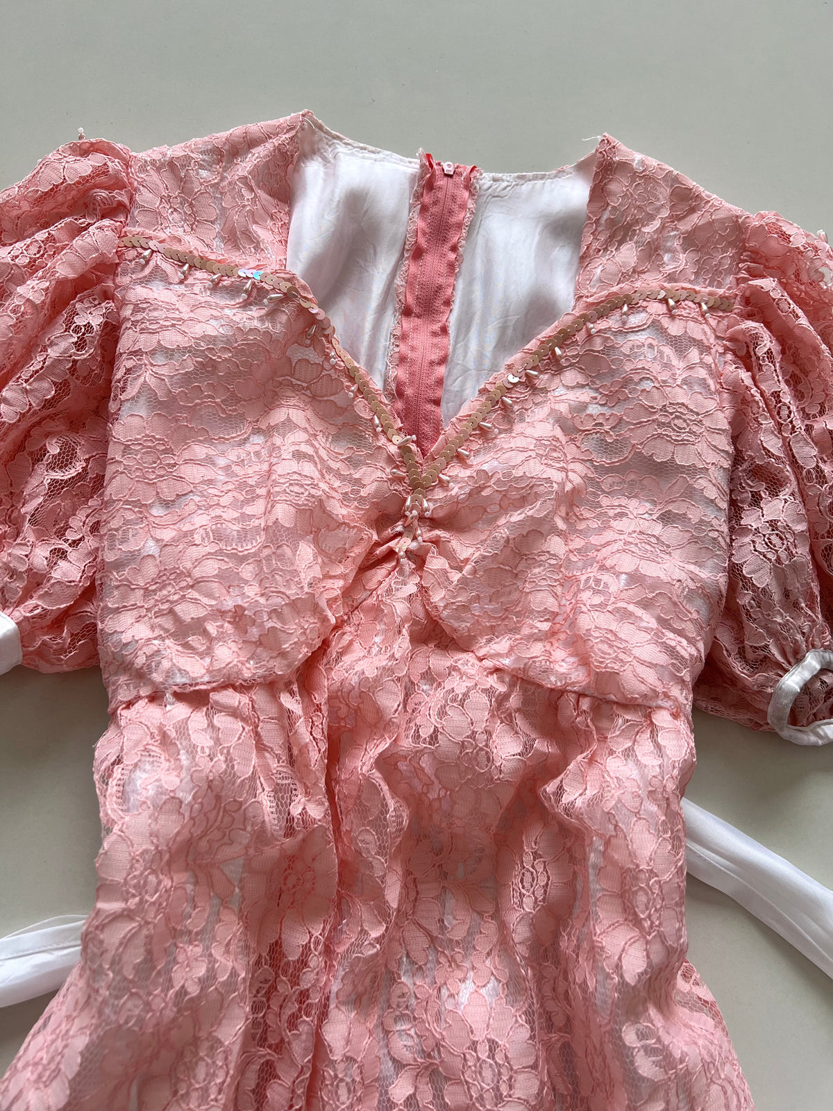 Vintage Lace Dress-Bust 38