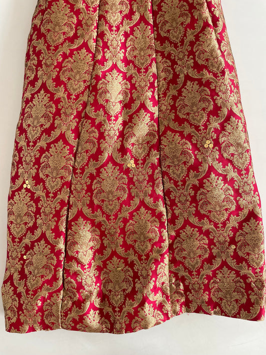 Jacquard Skirt - Waist 22 to 26