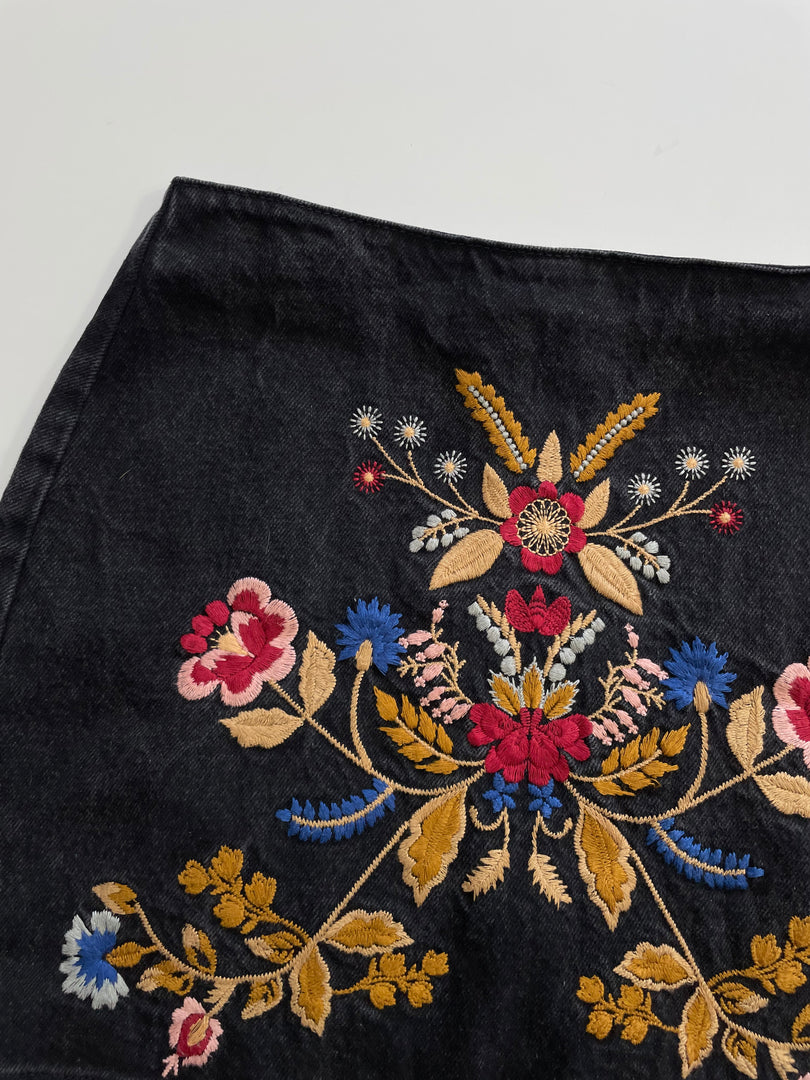 Topshop Embroidered Skirt-Waist 26