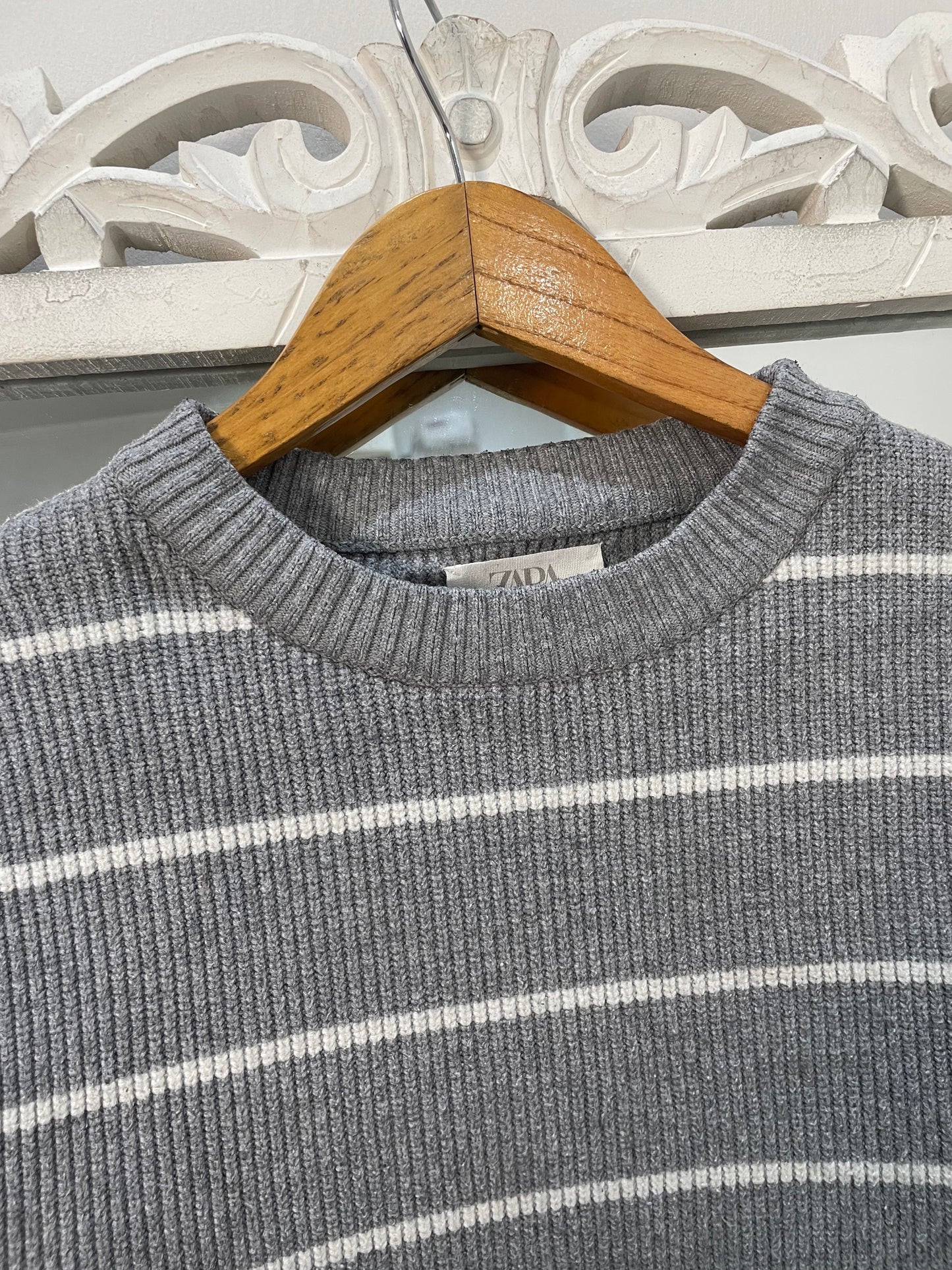 Zara Chunky Pinterest Sweater-Chest 36