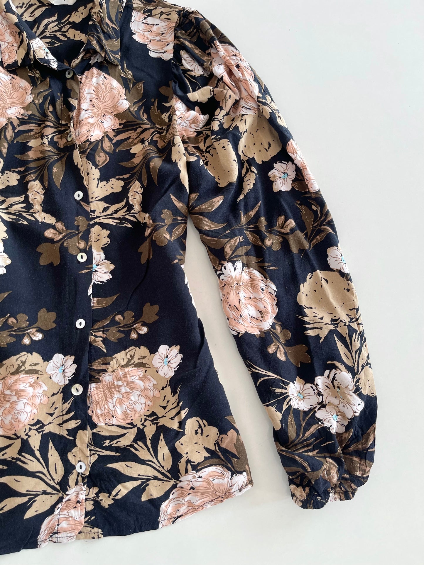 Isay Floral Shirt-Bust 34