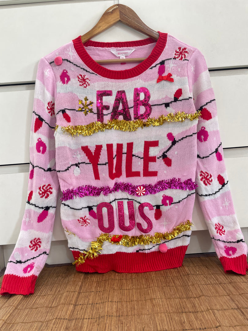 Christmas Sweater-Chest 32