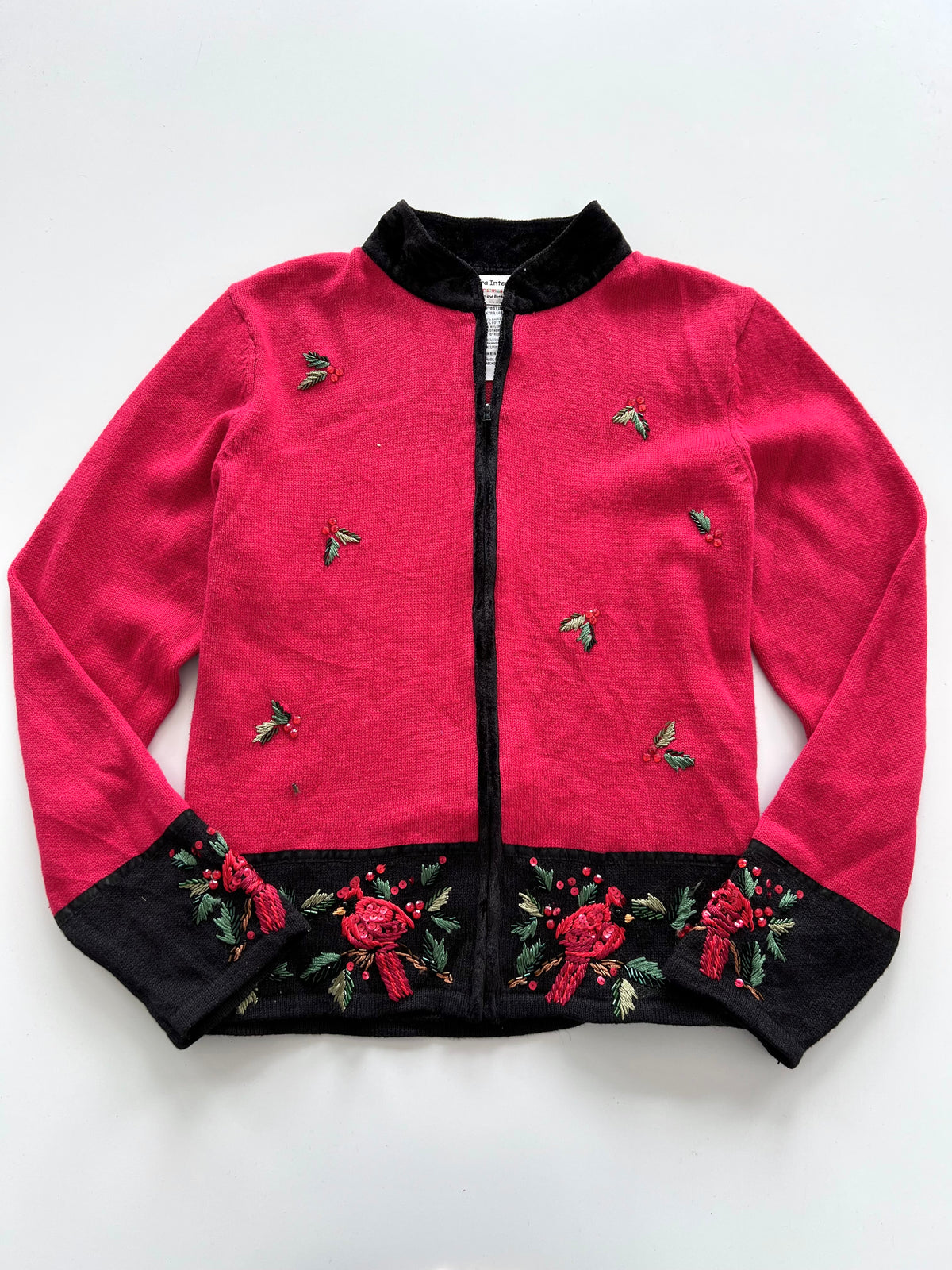 Tiara International Embroidered Zipper-Bust 42