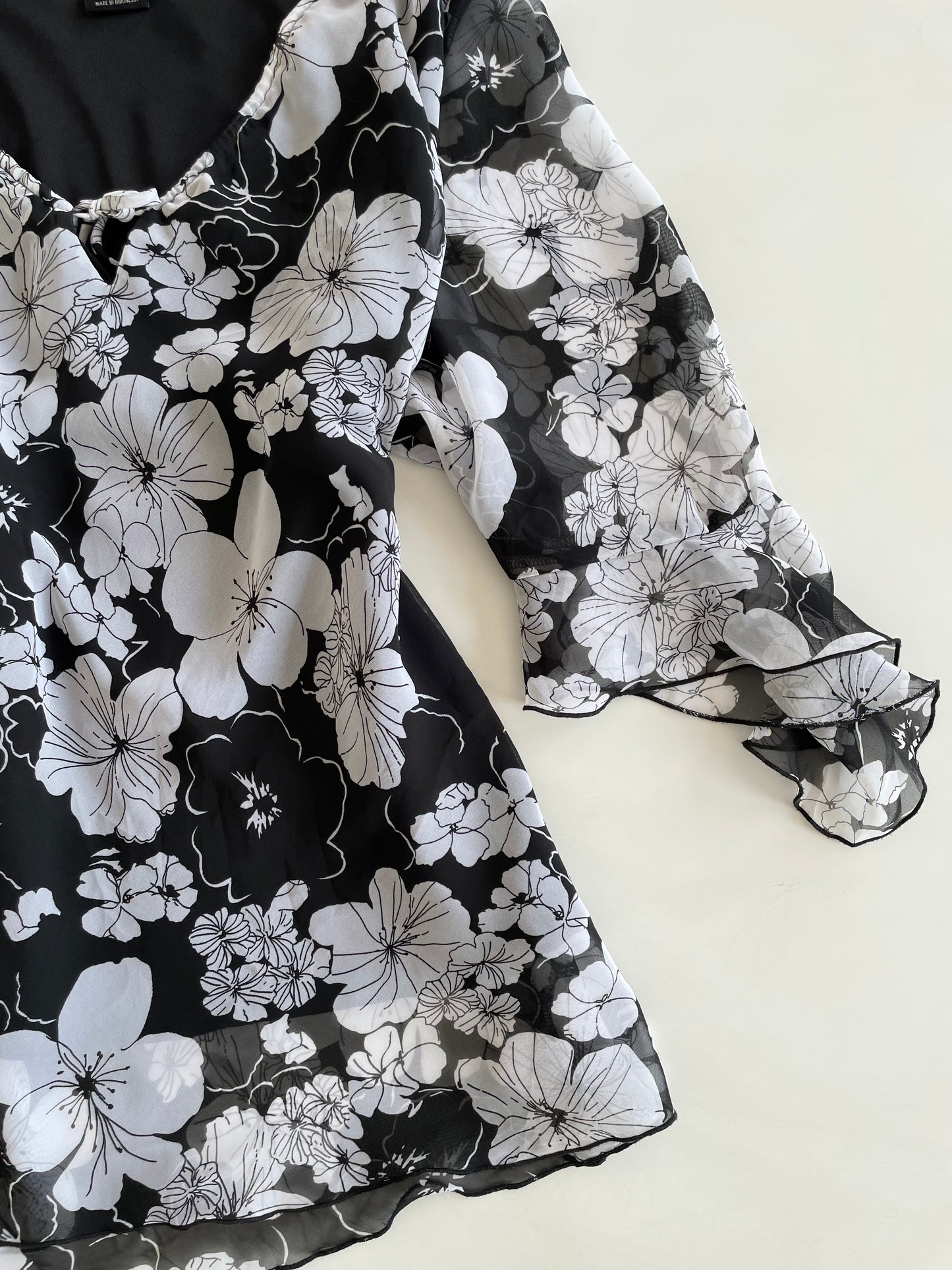 Expression Vintage Top-Bust 50