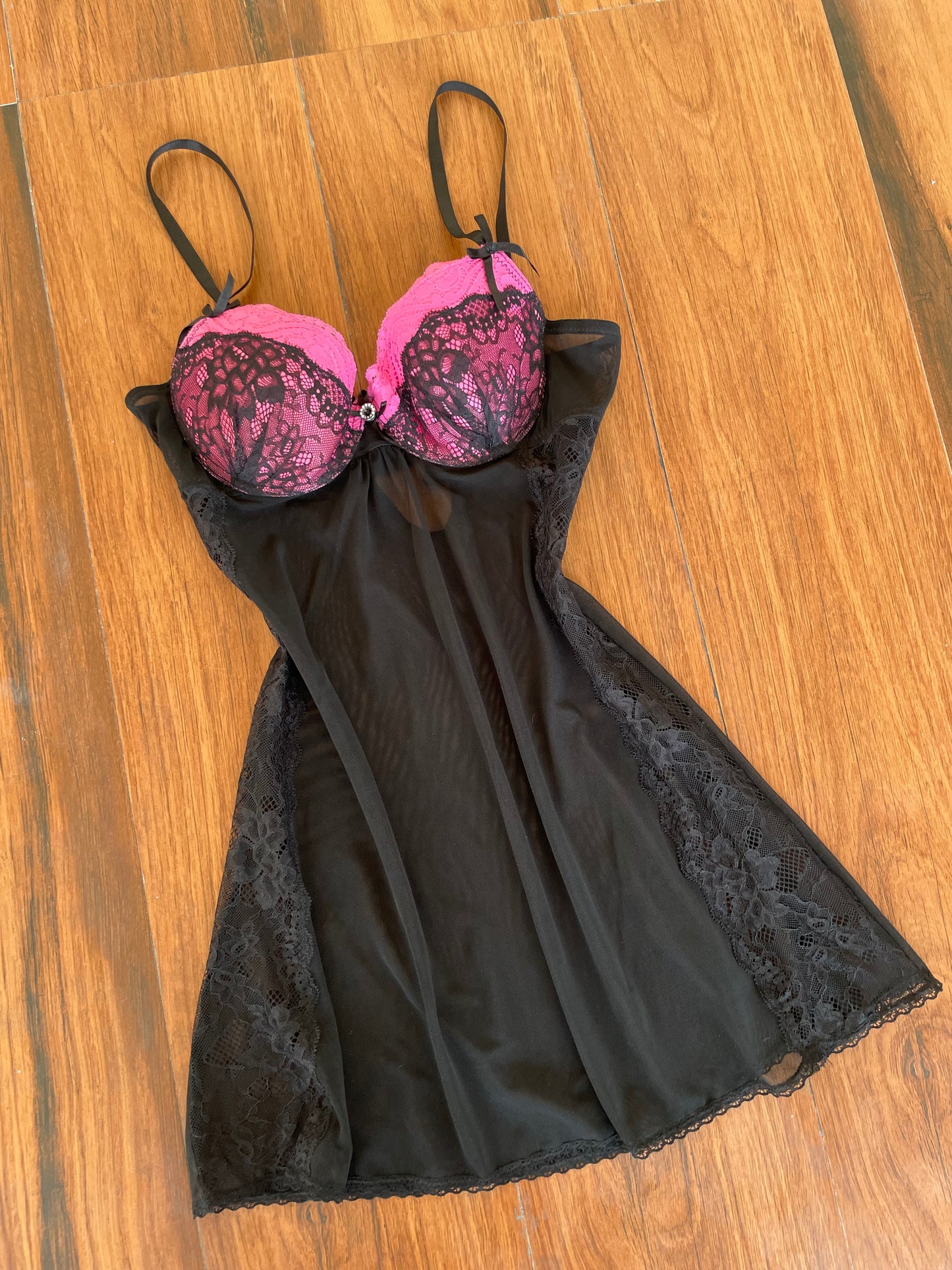 Lingerie-Bust 32 to 34