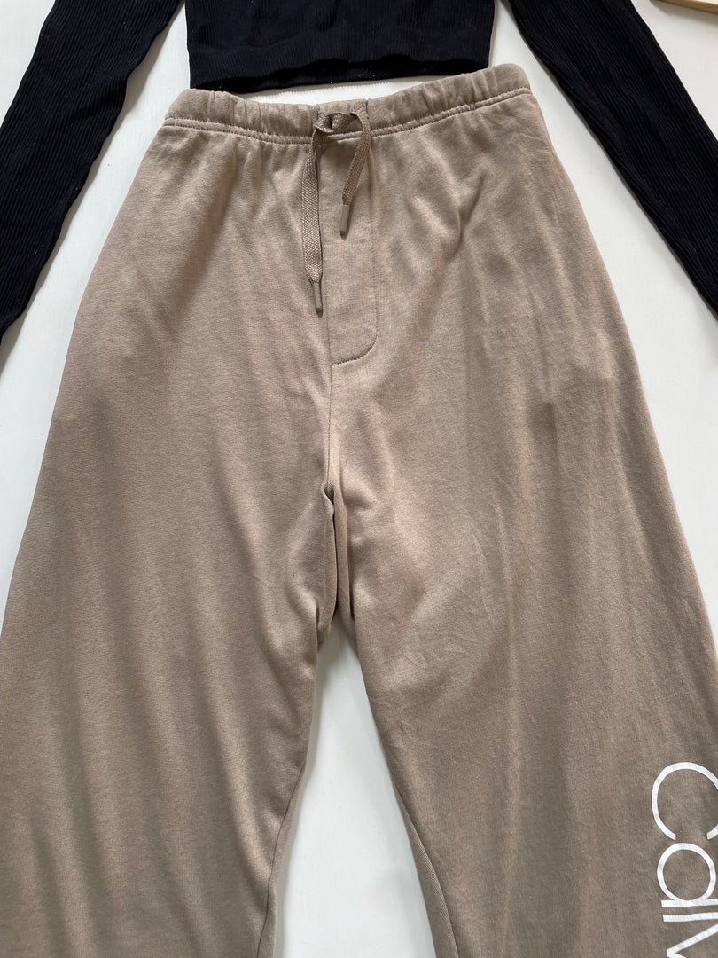 Calvin Klein Sweatpants-Waist 34 to 38