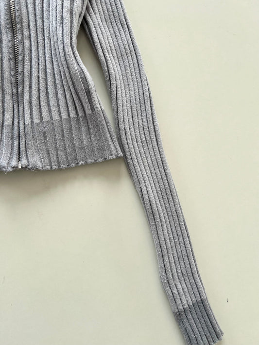Bershka Zipper Pre Winter Top-Bust 34 to 36