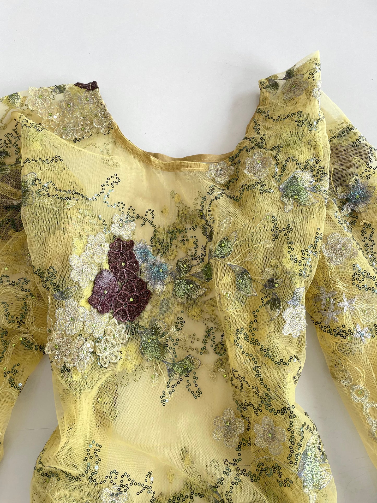 Vintage Embroidered Top-Bust 46