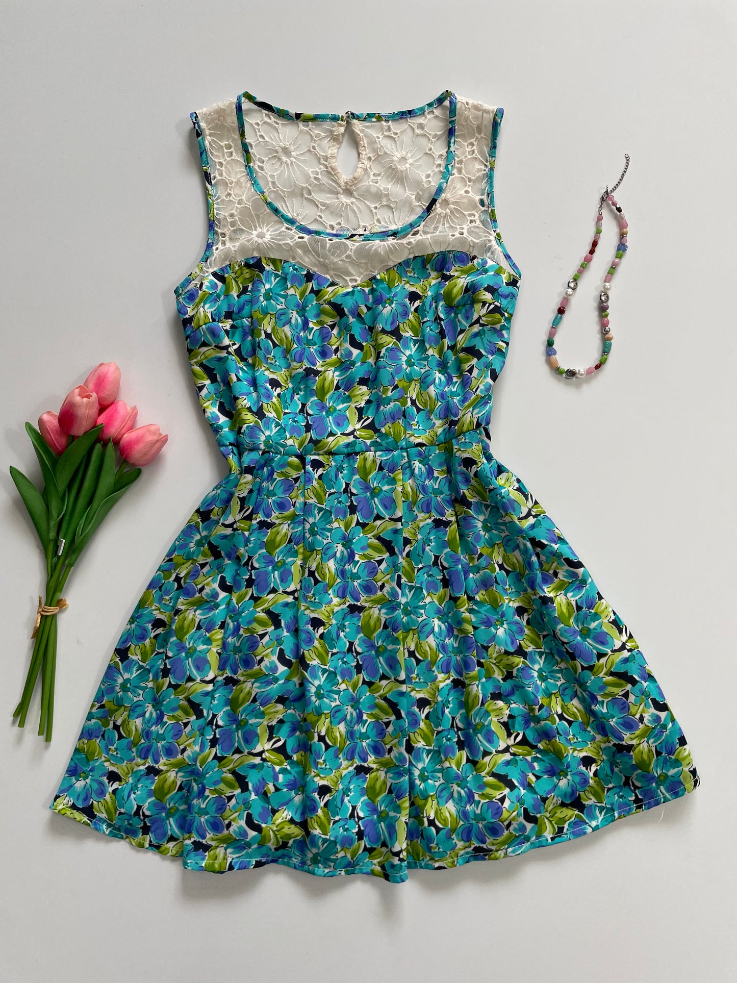 Dress-Bust 30