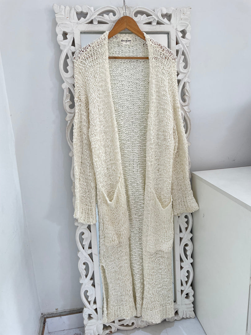 White Balance Shrug- Bust freesize