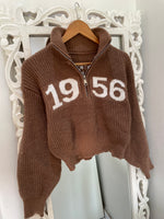 Load image into Gallery viewer, Chunky Sweater-Bust 38
