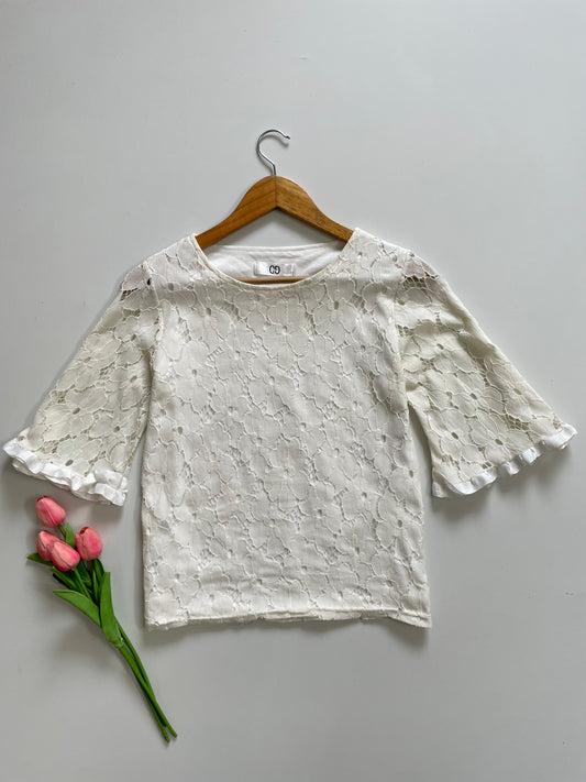 SOFT WHITE LACE FULLY LINED TOP - BUST 32