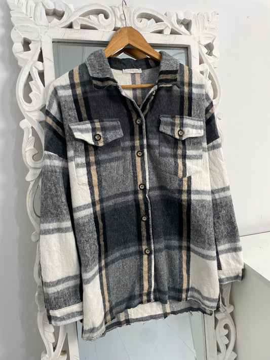 Super Thick Shacket-Chest 42
