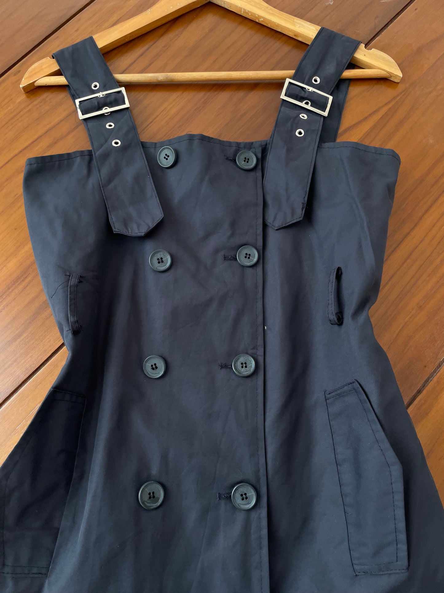 Dress-Bust 34