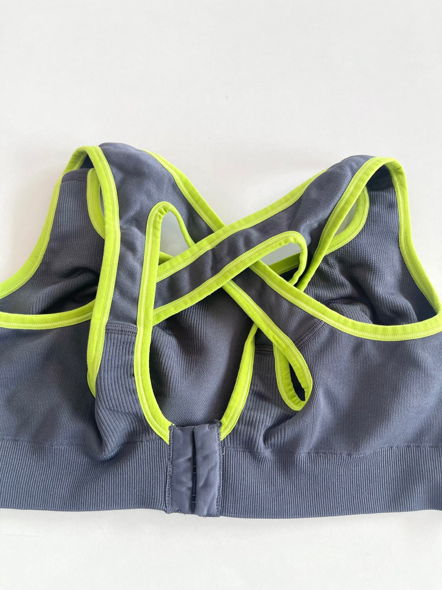 Vax Sport Top-Bust 32 to 34