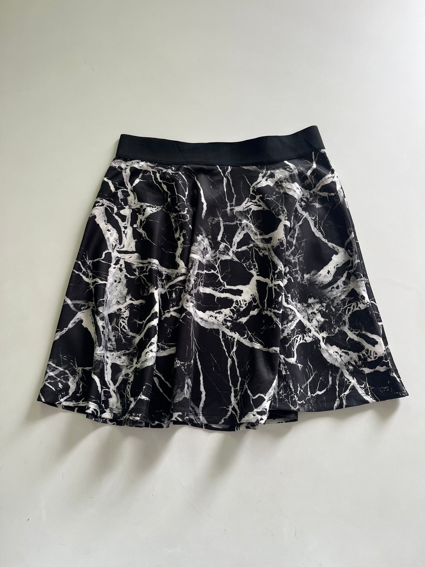 Reserved Skirt-Waist 34 to 38
