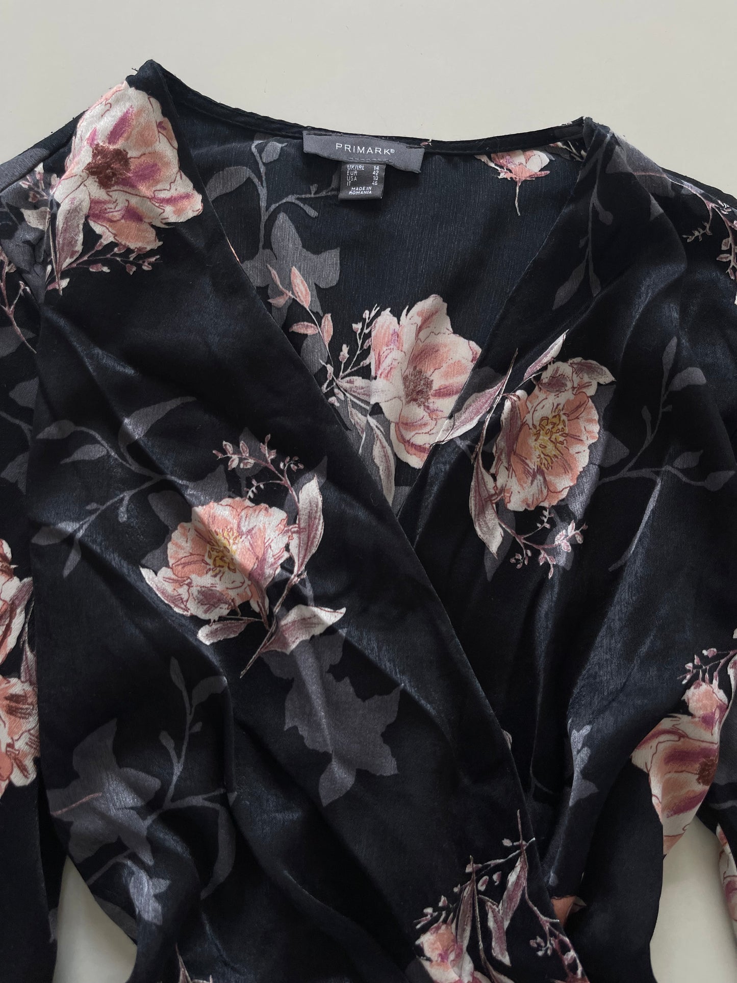 Primark Black Top-Bust  40