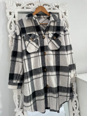 Super Thick Shacket-Chest 38