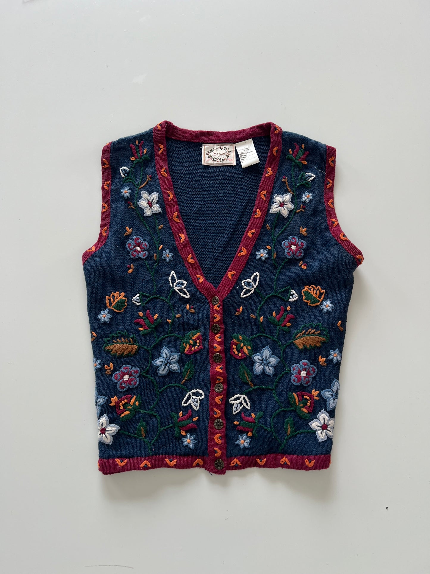 Erika Embroidered Sweater-Bust 42