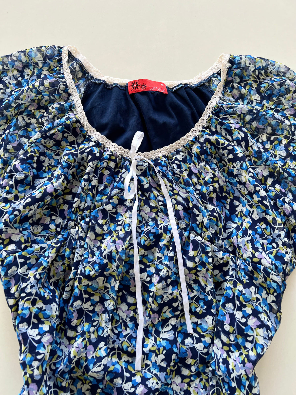 Ladies Vintage Top-Bust 44 to 46