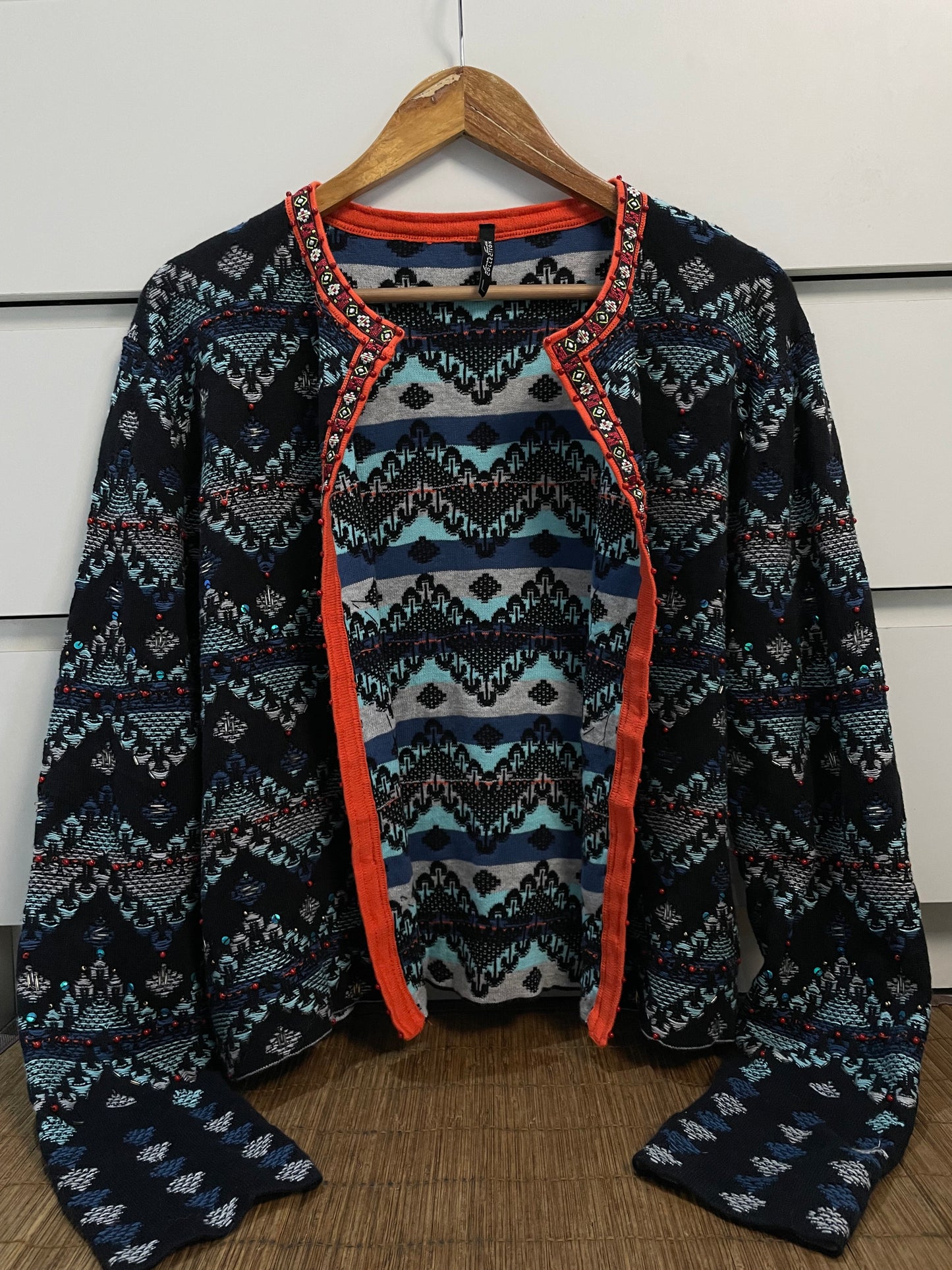 Embroidered Vintage Hand-Embroidered Shrug-Bust 38