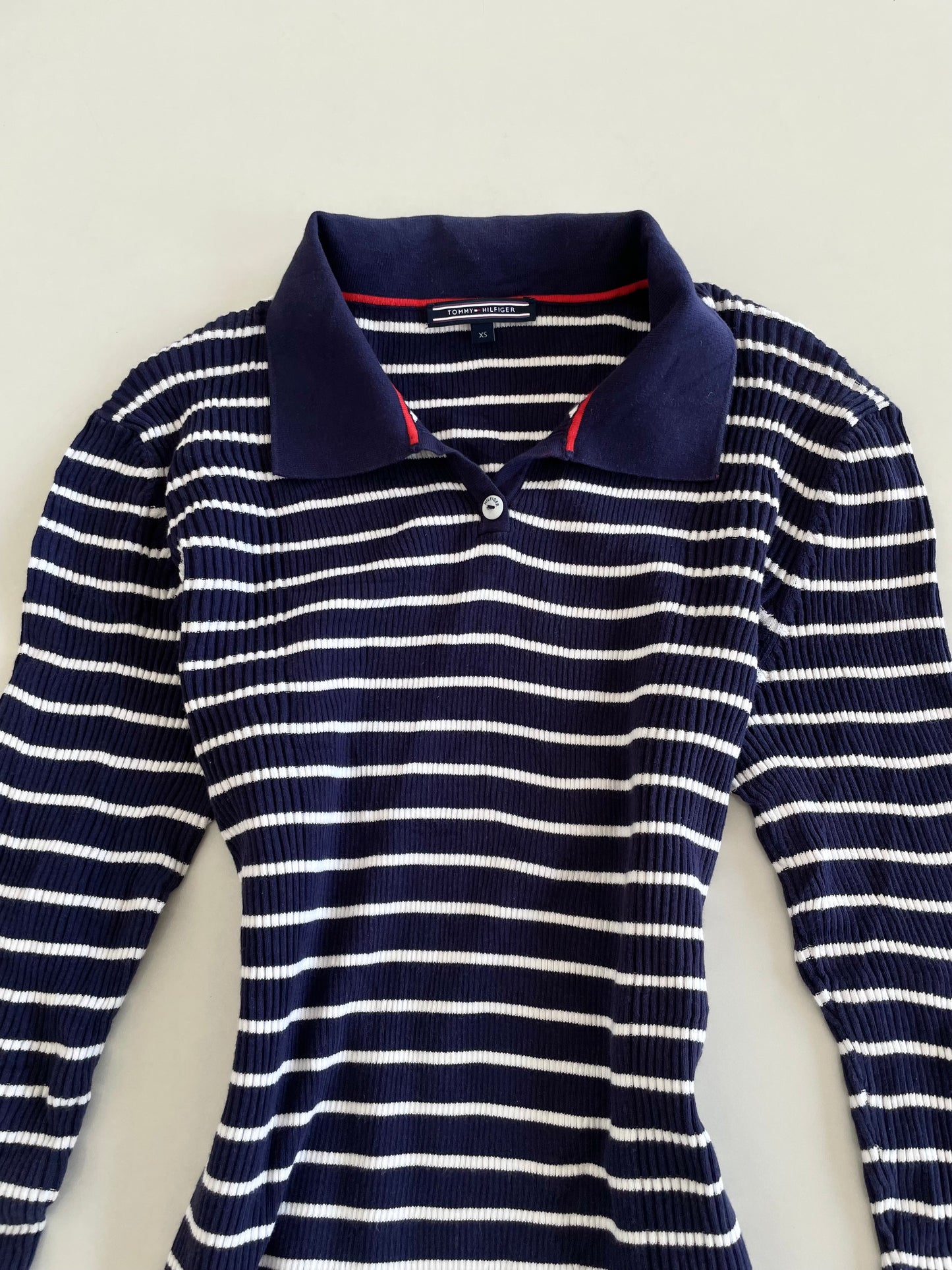 Vintage Tommy Hilfiger Top-Bust 38 to 42