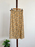 Load image into Gallery viewer, Floral Skirt-Waist 28 to 30