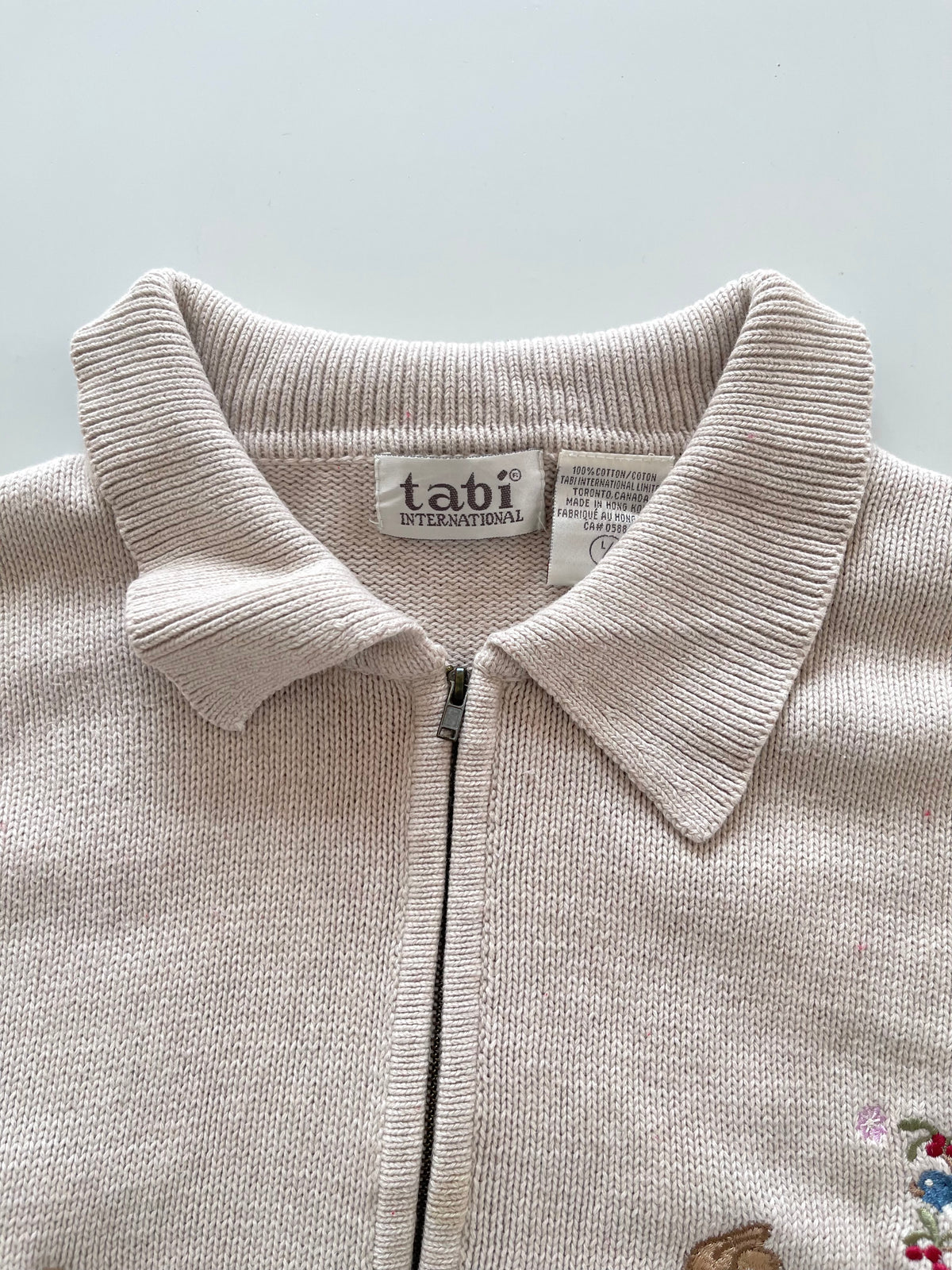 Tabi International Embroidered Zipper Sweater-Bust 46