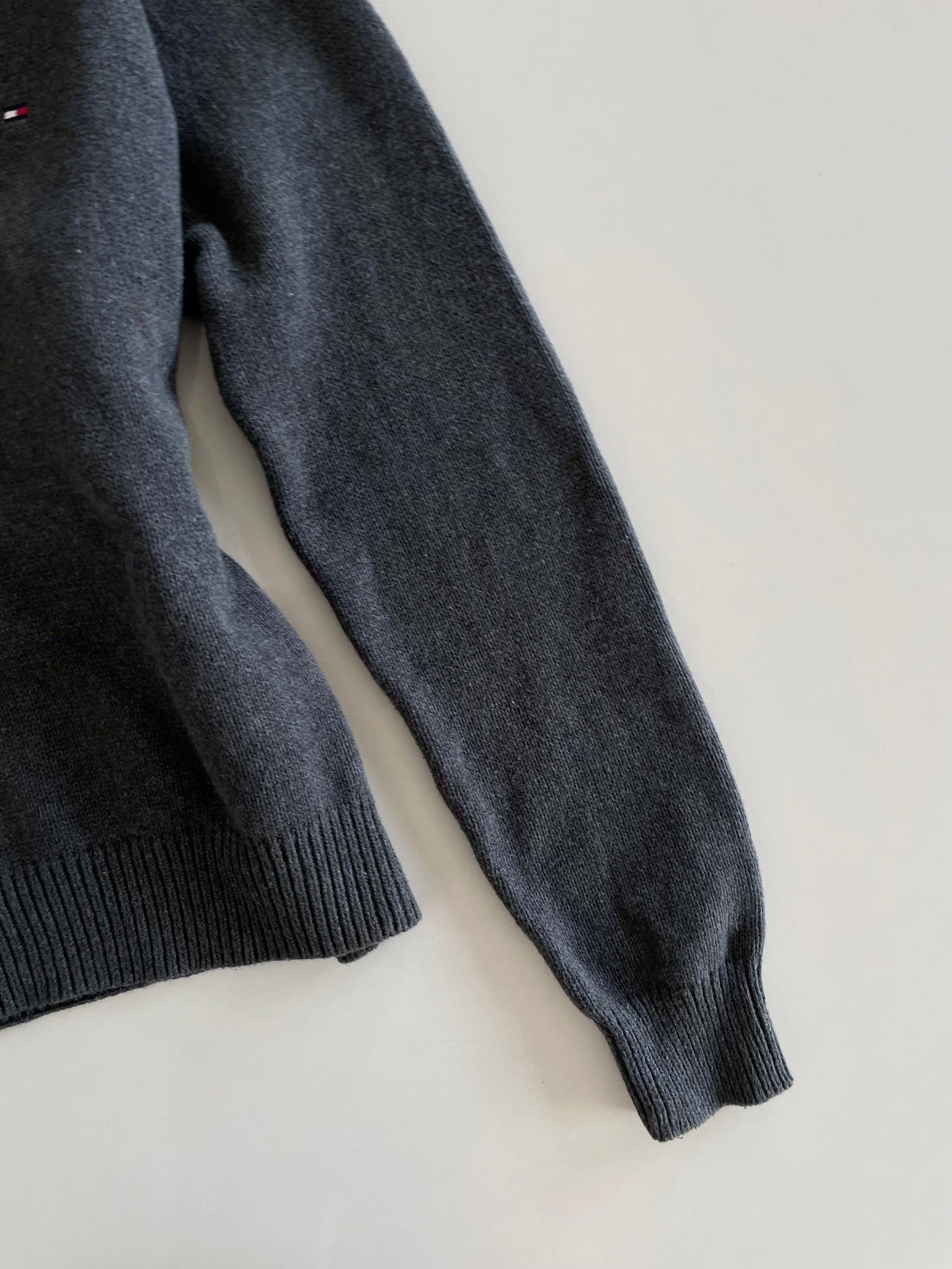 Tommy Hilfiger Vintage Sweater -Bust 38 to 40