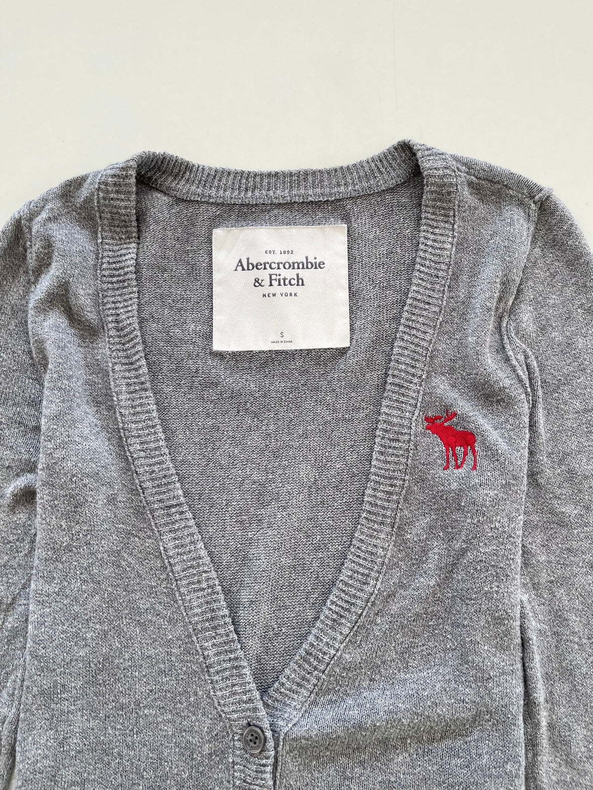 Abercrombie&Fitch Vintage Cardigan -Bust 32