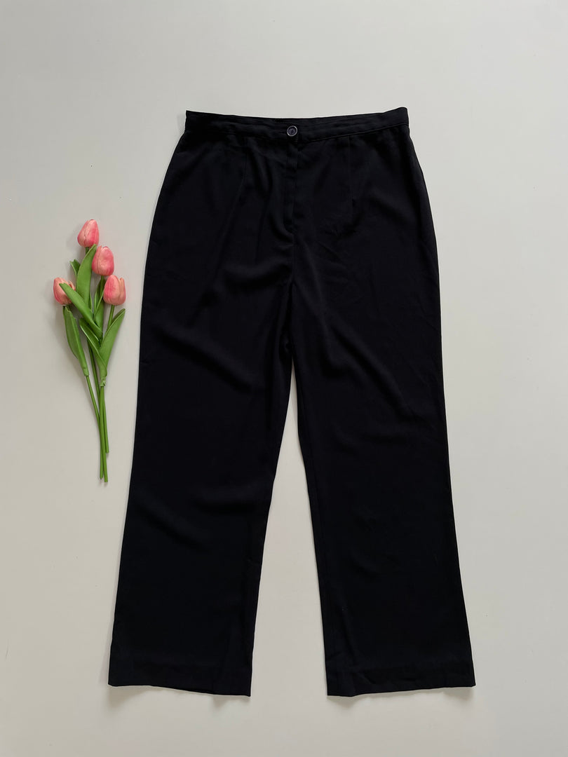 COMMON PLAZA SOLID BLACK PANTS - WAIST 28