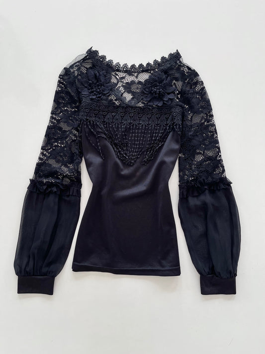 Vintage LaceTop-Bust 40