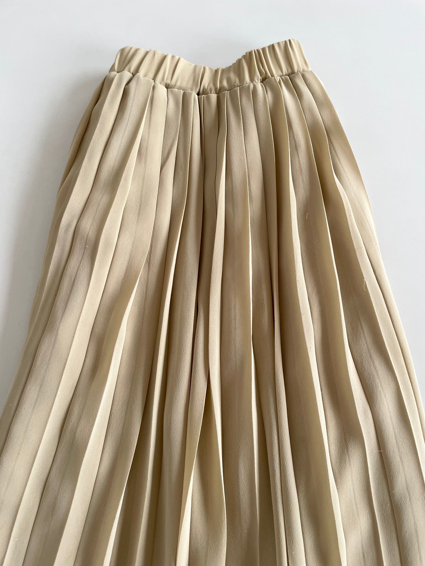 Vintage Pleated Skirt-Waist 28 to 32