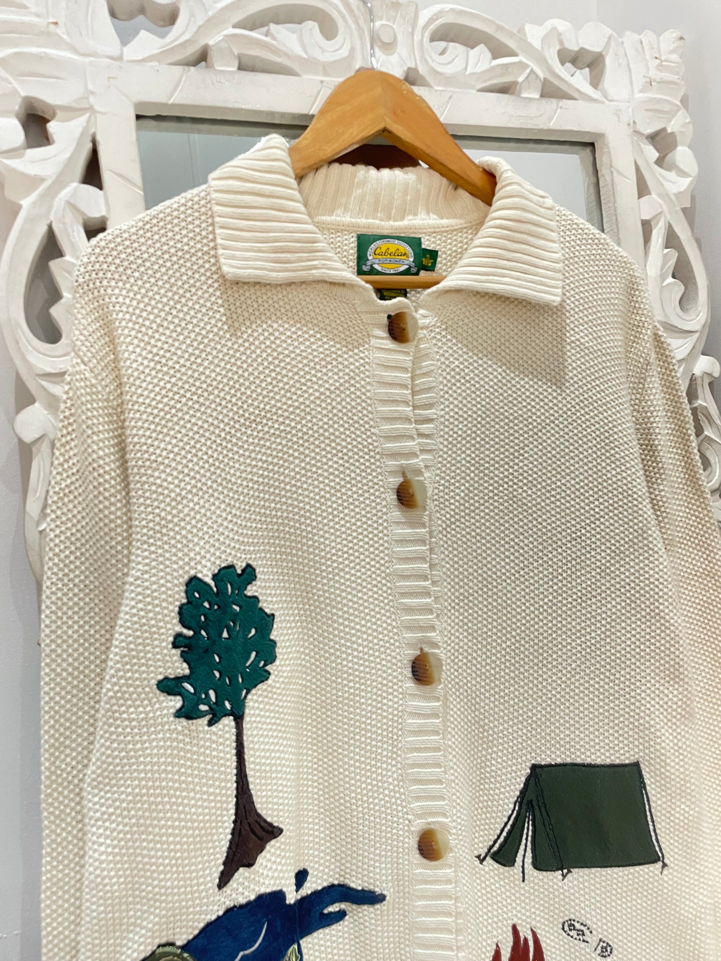 Embroidered Vintage Sweater-Bust 44