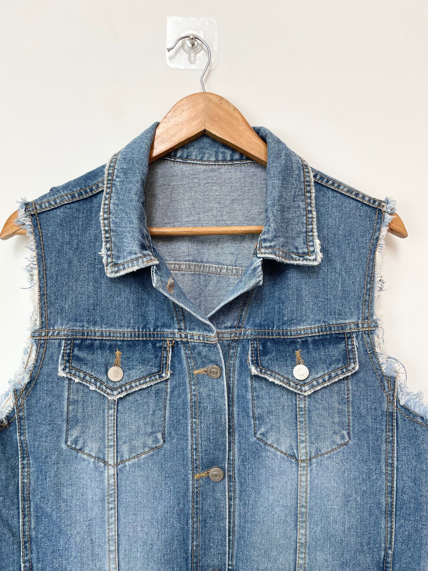 Denim Vest-Bust 42