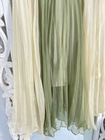 Load image into Gallery viewer, Skirt-Waist 22
