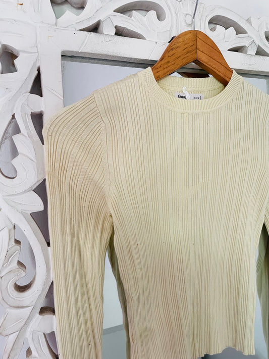 Sinsay Pre Winter Top-Bust 28 to 32